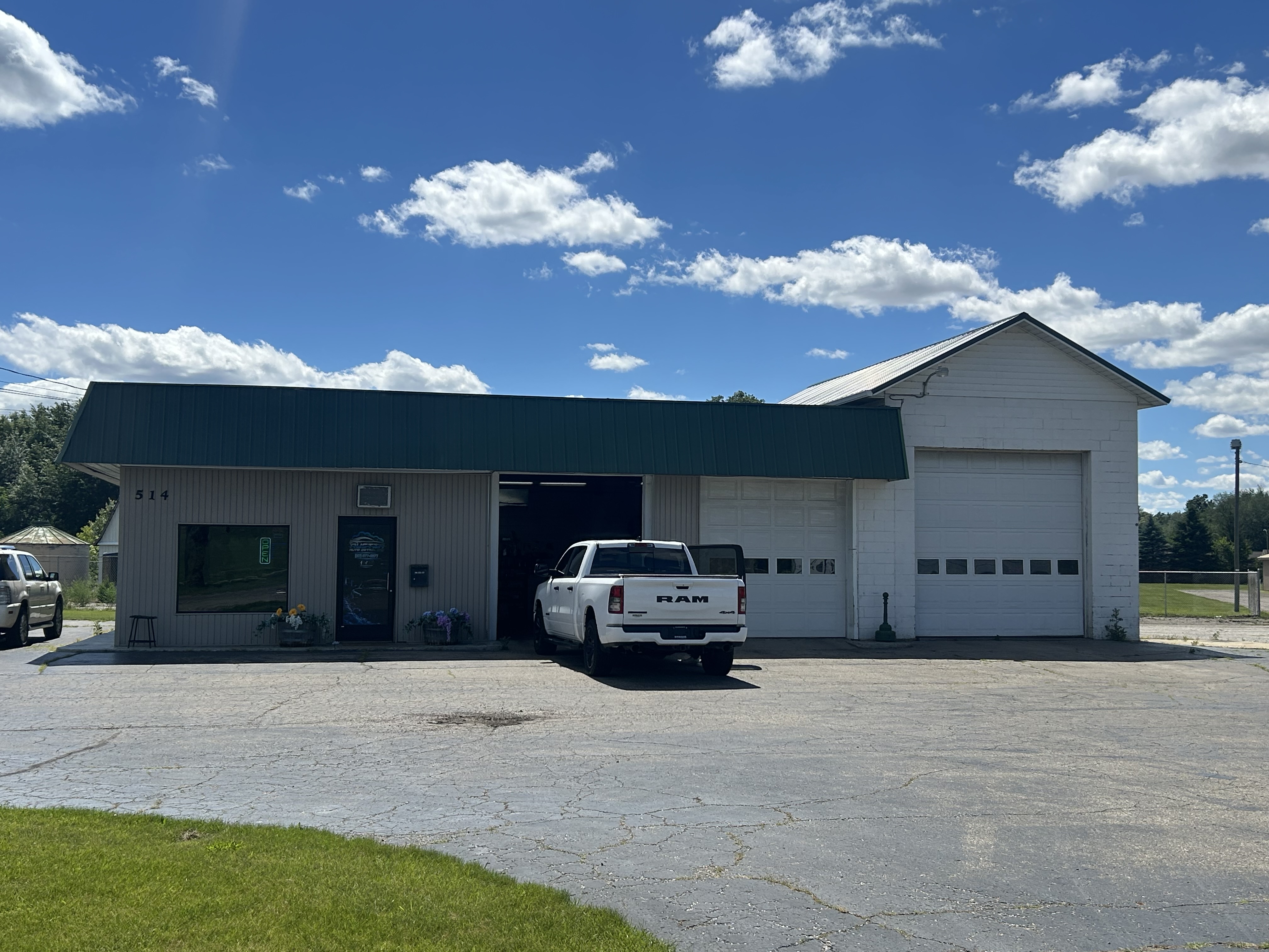 Austin Auto Detailing shop exterior
